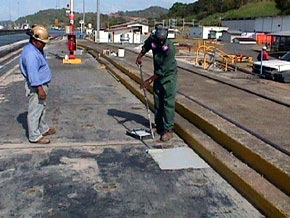 INNER SEAL - Panama Canal