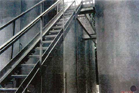 RUST GRIP - Tanks and Walkway