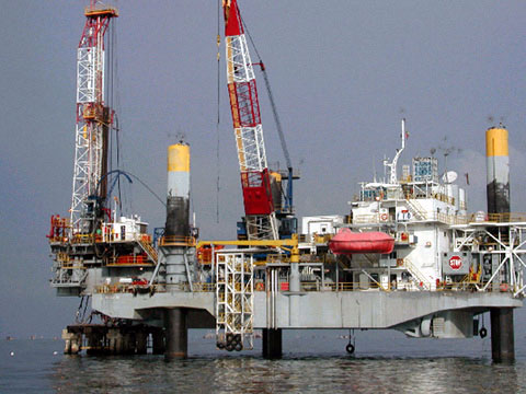 RUST GRIP - Offshore Oil Rig
