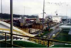 RUST GRIP - Panama Canal