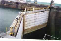 RUST GRIP - Panama Canal