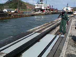 RUST GRIP - Panama Canal